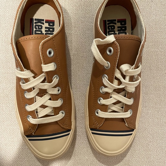 Tan pro ked - Picture 4 of 4